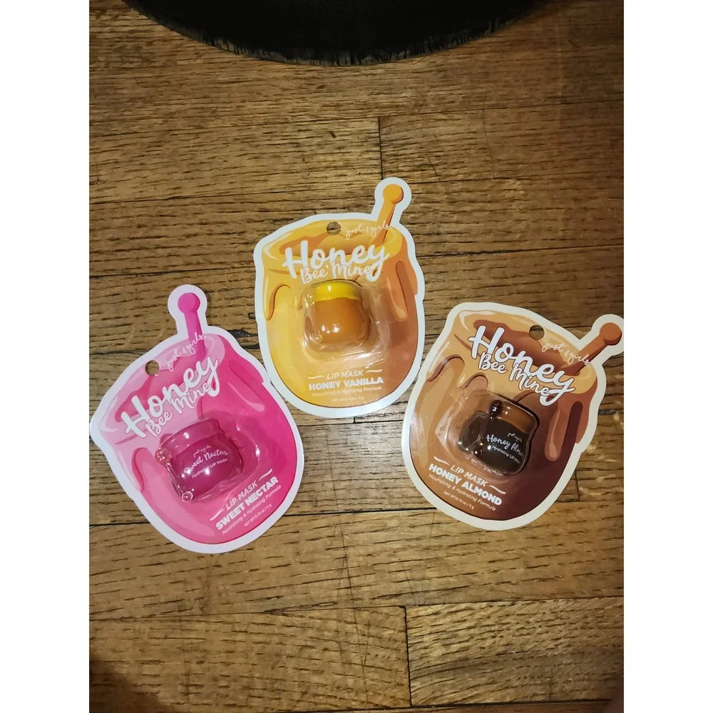 Just 4 Girls Honey Bee Mine Lip Mask bundle Set Sweet Nectar Vanilla Almond 3pk